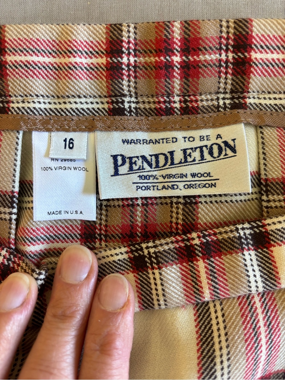 Vintage Pendelton 100% Wool Pleated Midi Skirt Cream Red Tartan Plaid 16 - Picture 4 of 8